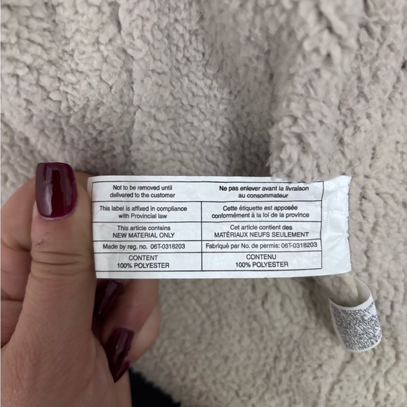 Club Monaco Black Jacket with Cream Faux Fur Collar - Picture 9 of 9